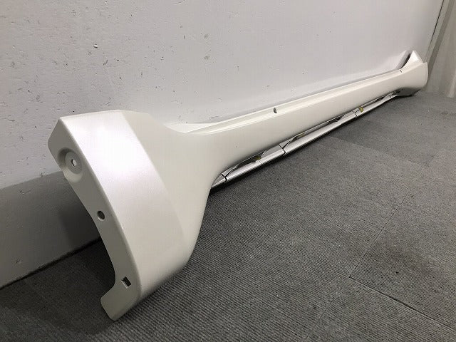 新車取り外し ランドクルーザー/ランクル/プラド 150系/TRJ150W/GDJ150W/GDJ151W/GRJ150W/151W 純正 左サイドステップ 75806-60050(117621)