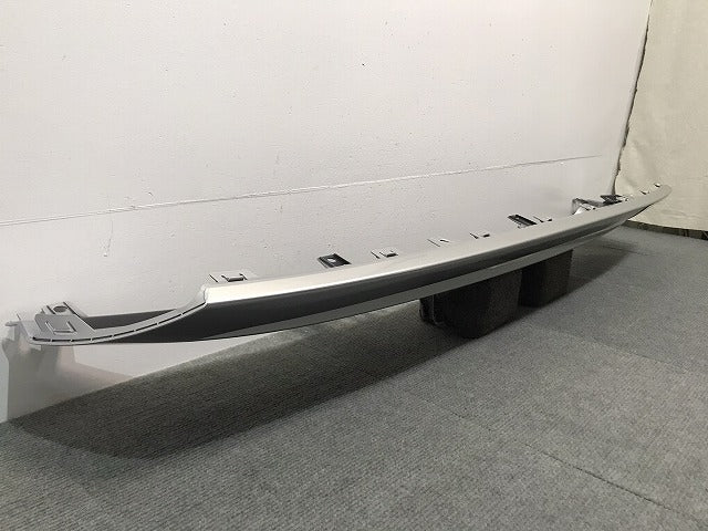 新車取り外し! ヴェゼル/VEZEL RV3/RV4/RV5/RV6 純正 リアガーニッシュ プロテクター 71562-3M0-N0 シルバー ホンダ (117815)