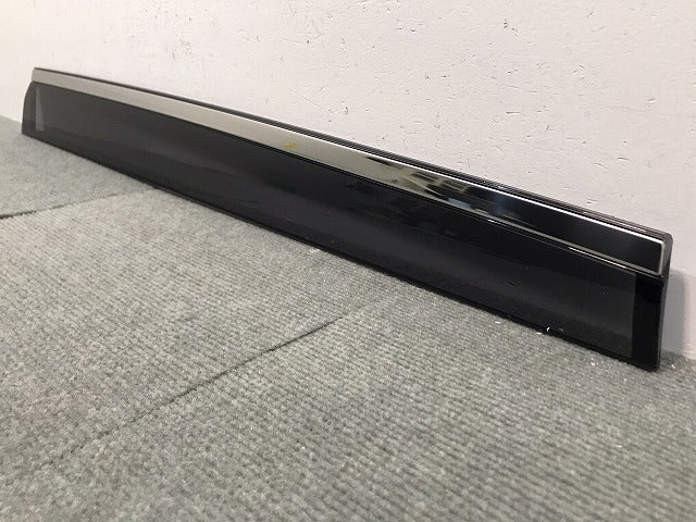 新品! フォレスター FORESTER/SK5/SKE/SK9 純正 左リアドアバイザー 光輝モール付 F0017SJ010 スバル/SUBARU (118097)