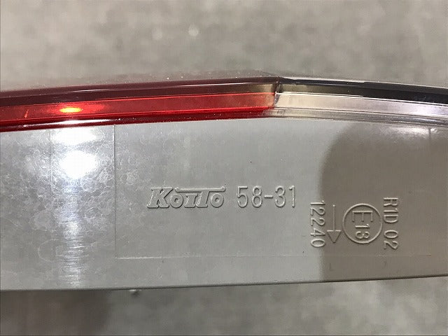 ヴェルファイア/アルファード/20系/ANH20W/ANH25W/GGH20W/GGH25W 純正 右フィニッシャーランプ(内側) ハロゲン 58-31 81581-58130 (118215)