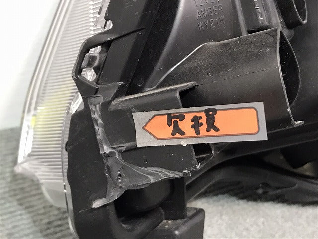 タンク/トール/M900A/M910A/M900S/M910S 純正 前期 右ヘッドライト/ランプ ハロゲン レベライザー STANLEY W3919 トヨタ (118237)