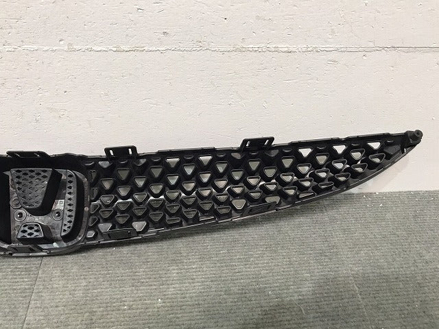 新品! フィット/GD1/GD2/GD3/GD4 純正 フロントグリル/ラジエターグリル/ラジエーターグリル 08F21-SAA-BE0 素地/メッキ ホンダ (118249)