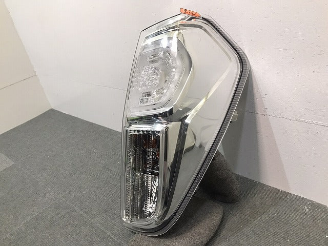 デイズルークス ハイウェイスター/ekスペース カスタム/B21A/B11A 純正 右テールランプ/ライト/レンズ LED IMASEN 1146-399R 日産 (118290)