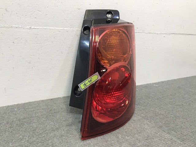 コルトプラス COLT PLUS/Z21W/Z22W/Z23W/Z24W 純正 右テールランプ/ライト/レンズ ハロゲン STANLEY P4600 三菱 MITSUBISHI (118316)