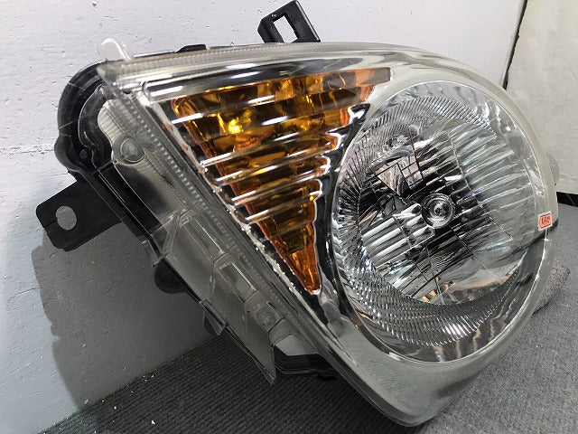 ノート/E11/NE11/ZE11 純正 左ヘッドライト/ランプ キセノン HID バラスト AFS無 レベライザー 刻印D ICHIKOH 1758 日産 (118320)