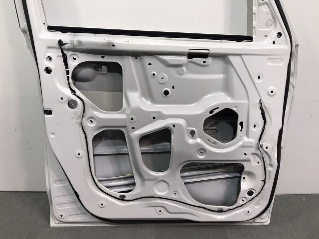 デイズルークス/ekスペース/B21A/B11A 純正 左フロントドア バイザー付 ホワイトパール(3コートパール) カラーNo.SLN 日産 三菱 (118347)