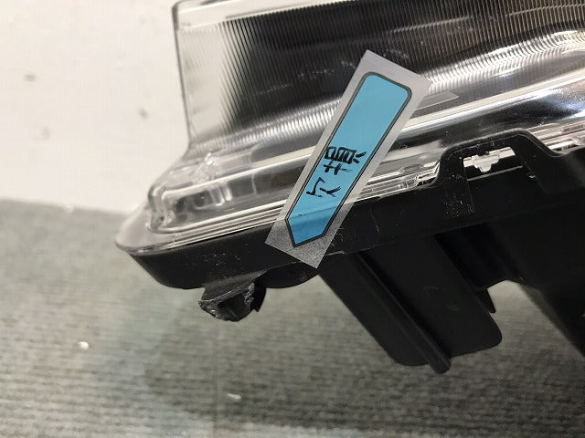 セレナ ハイウェイスター/XV/X/G/C27/GC/GFC/GNC/GFNC/27 純正 前期 左ヘッドライト/キセノン HID レベライザー 刻印Z 100-23721(118363)