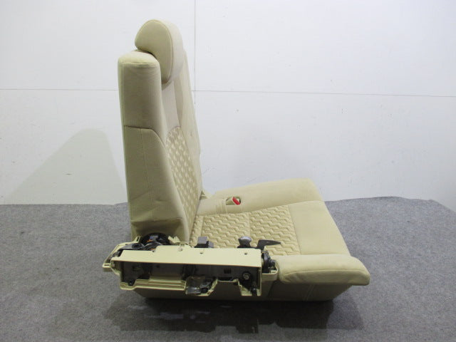 新車取り外し アルファード/30系/AGH30W/AGH35W/GGH30W/GGH35W 純正 右側 運転席側 後部座席 3列目 シート サードシート トヨタ (118416)