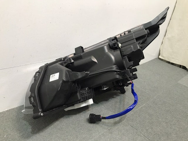 リーフ LEAF/ZE1 純正 右ヘッドライト/ランプ バラスト レベライザー LED 刻印P ICHIKOH 1954/26010 5SK5A 日産 NISSAN (118418)