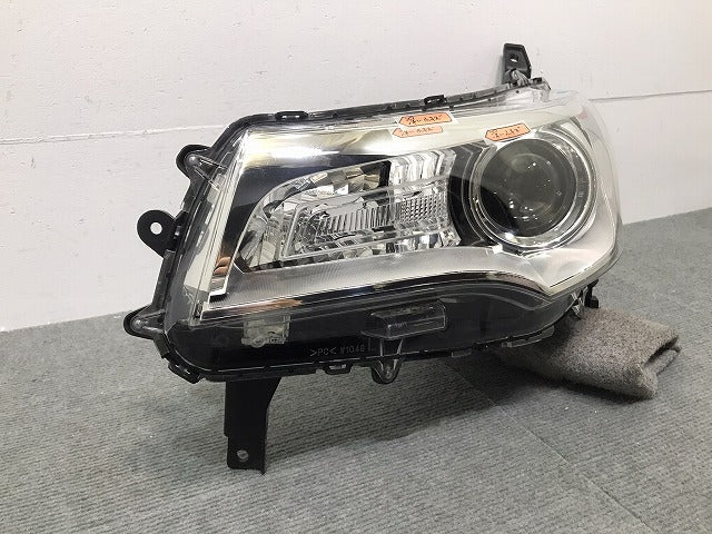 デイズ/ハイウェイスター/ekカスタム/B21W/B11W 純正 左ヘッドライト/ランプ ハロゲン レベライザー STANLEY W1048 日産 三菱 (118424)