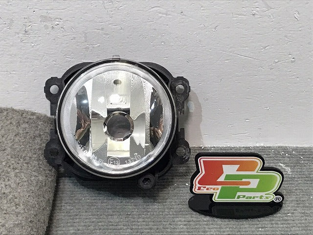 デイズ/デイズルークス/B21W/B21A 純正 左フォグランプ/ライト/レンズ ハロゲン ams 13710/SAE F 0104 F3 日産 (118455)