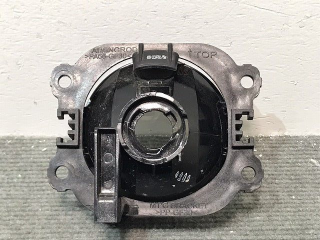 デイズ/デイズルークス/B21W/B21A 純正 左フォグランプ/ライト/レンズ ハロゲン ams 13710/SAE F 0104 F3 日産 (118455)