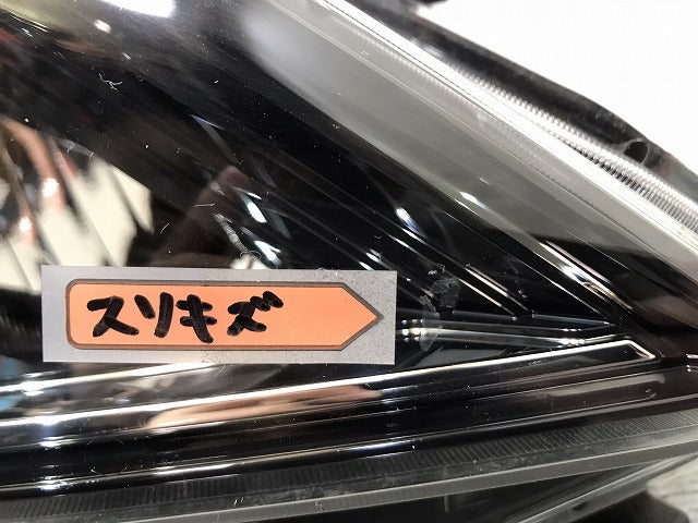 セレナ ハイウェイスター/XV/X/G/C27/GC27/GFC27/GNC27/GFNC27 純正 前期 右ヘッドライト LED 刻印Z KOITO 100-23721 (118510)