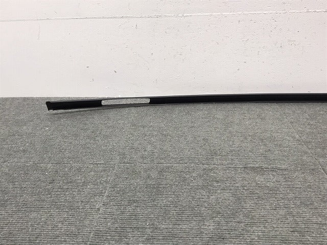 新品! 997 カレラ ポルシェ/PORSCHE 991 純正 左ルーフモール 99755940100G2X 未塗装 ポルシェ (118543)