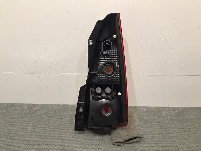 【新品】新品 セレナ/C24/PC24/PNC24/RC24/TC24/TNC24/VC24/VNC24 純正 左テールランプ ICHIKOH 4881A 26559-4N010 日産(118653