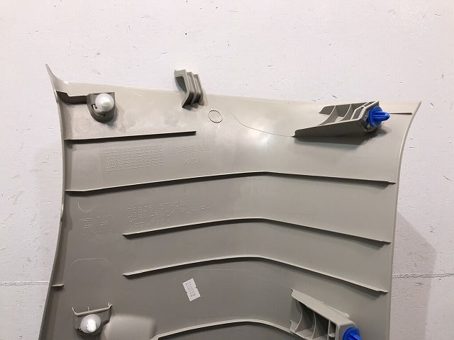 セレナ ハイウェイスター/C27/GC27/GFC27/GNC27/GFNC27 純正 右 Dピラー カバー 内張り 76936 5TA0A 76936-5TA0A 素地 日産 (118921)