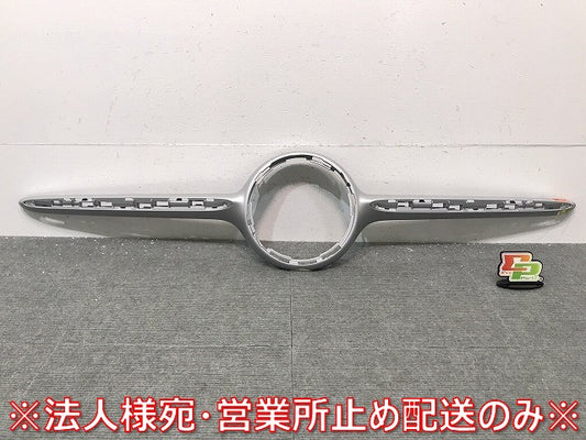 新品! CLAクラス/C118/W118 純正 フロントグリル/ラジエターグリル/ラジエーターグリル トリム A 118 888 01 00 メルセデスベンツ (118959)
