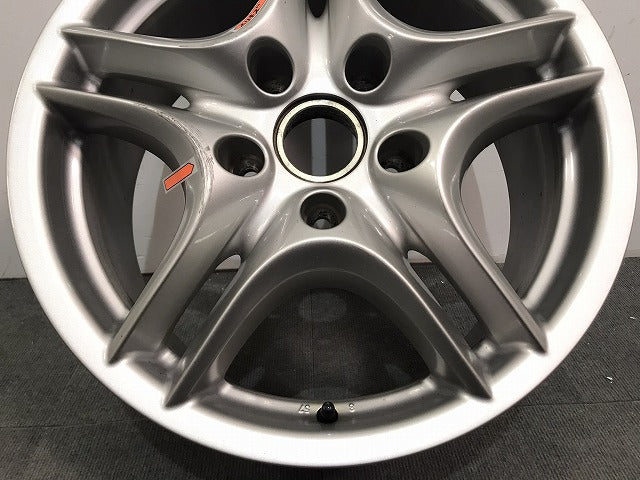 957/カイエン 9PA/2007-2010 純正 ホイール 1本のみ 18ｘ8J/ET57/5穴 5H/PCD130/ハブ径71mm 7L5601025S ポルシェ (118986)