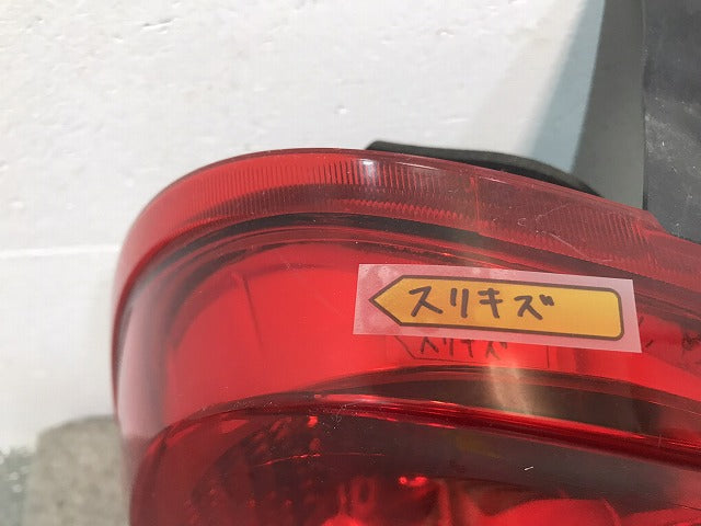 マーチ MARCH/K13/NK13 純正 後期 左テールランプ/ライト/レンズ ハロゲン KOITO 220-17944 26559-3HM0A 日産 NISSAN (119013)