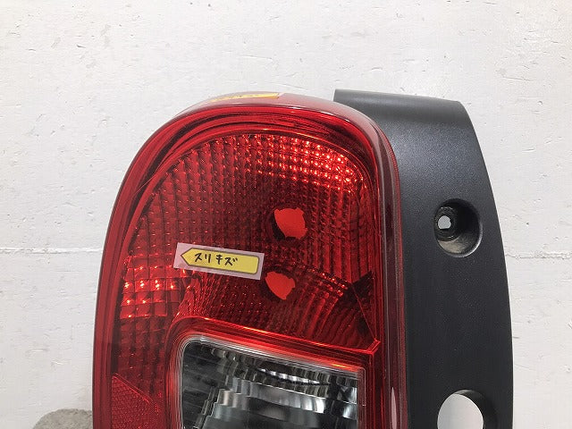 マーチ MARCH/K13/NK13 純正 後期 左テールランプ/ライト/レンズ ハロゲン KOITO 220-17944 26559-3HM0A 日産 NISSAN (119013)