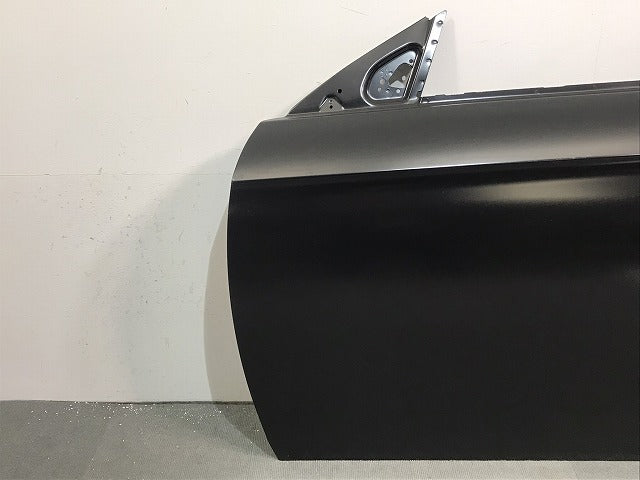 新品 CLSクラス/W219/2005-2010 純正 左フロントドア A 219 720 01 05/A2197200105 未塗装 Mercedes Benz (119156)