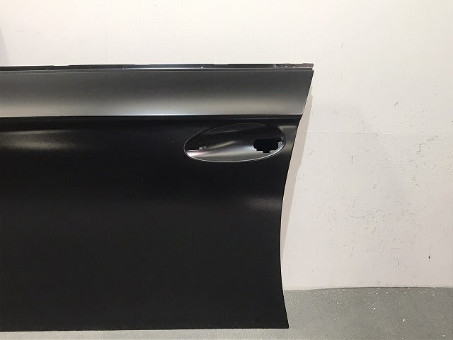 新品 CLSクラス/W219/2005-2010 純正 左フロントドア A 219 720 01 05/A2197200105 未塗装 Mercedes Benz (119156)