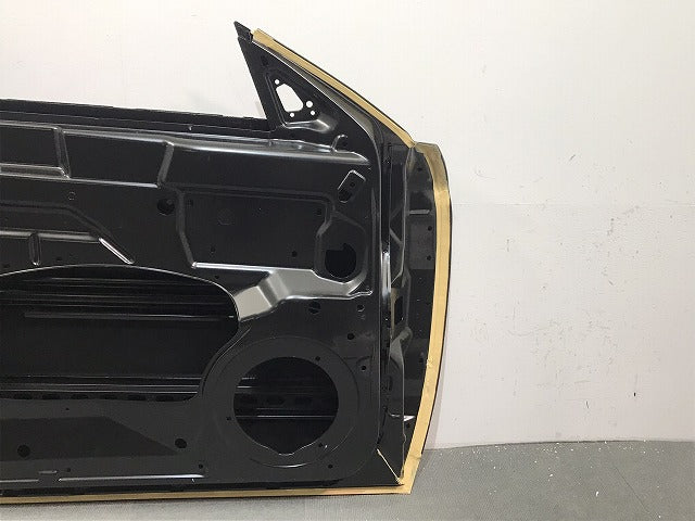 新品 CLSクラス/W219/2005-2010 純正 左フロントドア A 219 720 01 05/A2197200105 未塗装 Mercedes Benz (119156)