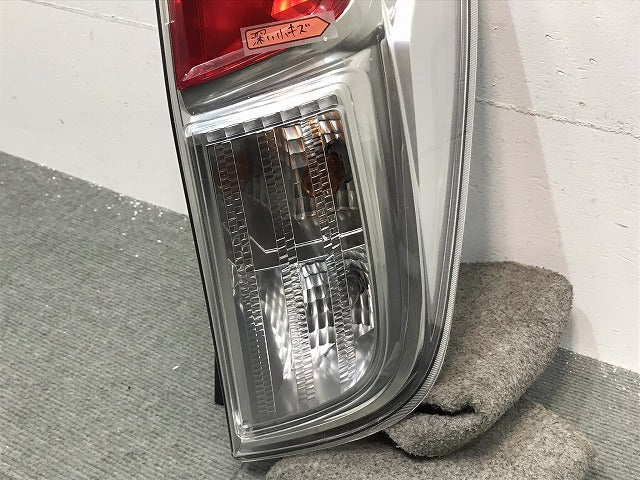 デイズルークス/EKスペース/B21A/B11A 純正 前期 右テールランプ/ライト/レンズ ハロゲン IMASEN 1146-398 日産 (119172)