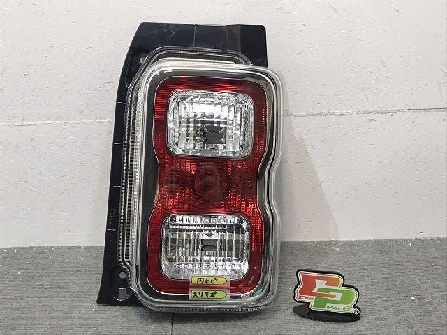 ハスラー/フレアクロスオーバー/MR92S/MR52S/MS92S/MS52S 純正 右テールランプ/ライト/レンズ ハロゲン 220-5939W 35650-59S00(119181)