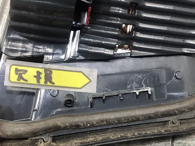 3シリーズ/F30/F31 純正 前期 右テールランプ/ライト/レンズ LED 183611-12/7259916-10 BMW (119205)