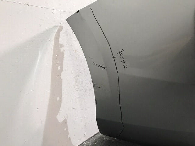 V40/MB系/2013ｙ～ 純正 リアバンパー 31283756 シルバー ボルボ VOLVO (119278)