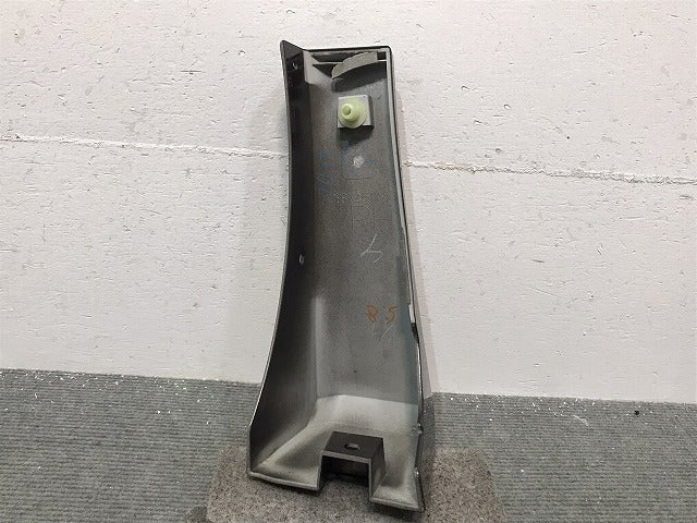 セレナ ハイウェイスター/C27/GC/GFC/GNC/GFNC/27 純正 右フロントフェンダープロテクター/マッドガード/サイドパネル 63872 5TA0B(119431)
