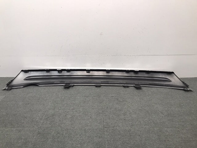 新車取り外し! ヴェゼル/VEZEL/ハイブリッド/RV3/RV4/RV5/RV6 純正 リアバンパーガーニッシュ/ディフューザー/下部 71562-3M0-N0(119522)