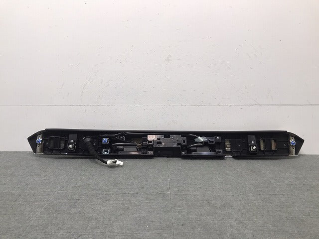 美品 セレナ ハイウェイスター/S/X/G/XV/C27/GC27/GFC27/GNC27/GFNC27 純正 リアガーニッシュ フィニッシャー 90810 5T*5A メッキ(119536)