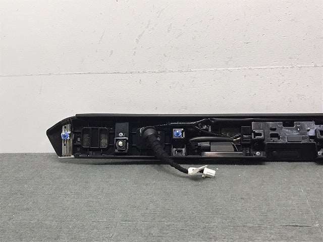 美品 セレナ ハイウェイスター/S/X/G/XV/C27/GC27/GFC27/GNC27/GFNC27 純正 リアガーニッシュ フィニッシャー 90810 5T*5A メッキ(119536)