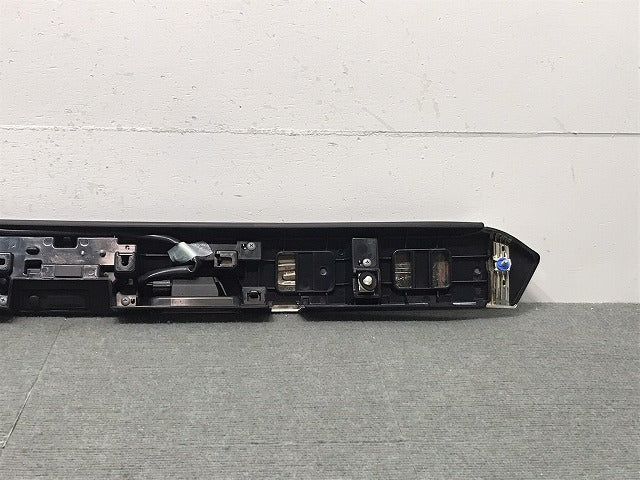 美品 セレナ ハイウェイスター/S/X/G/XV/C27/GC27/GFC27/GNC27/GFNC27 純正 リアガーニッシュ フィニッシャー 90810 5T*5A メッキ(119536)
