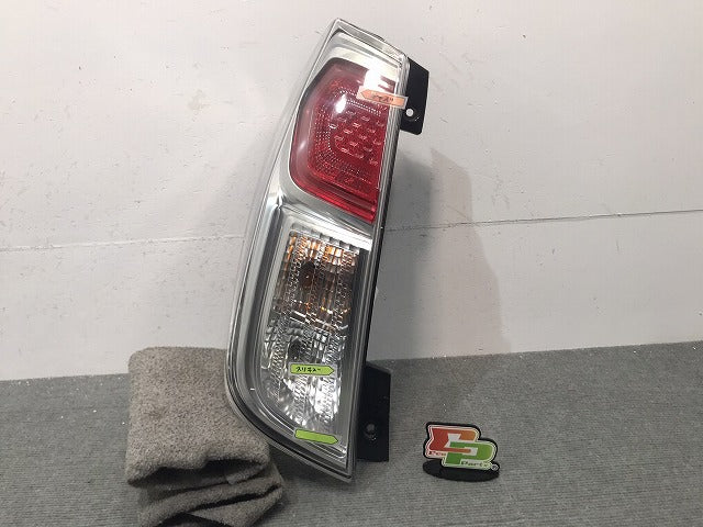 デイズルークス DAYZROOX/B21A 純正 後期 左テールランプ/ライト/レンズ LED ハロゲン IMASEN 1146-404 日産 NISSAN (119541)