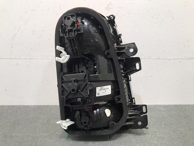 クロスオーバー/F60 純正 右テールランプ/ライト/レンズ ハロゲン F03636850L ミニ MINI (119579)