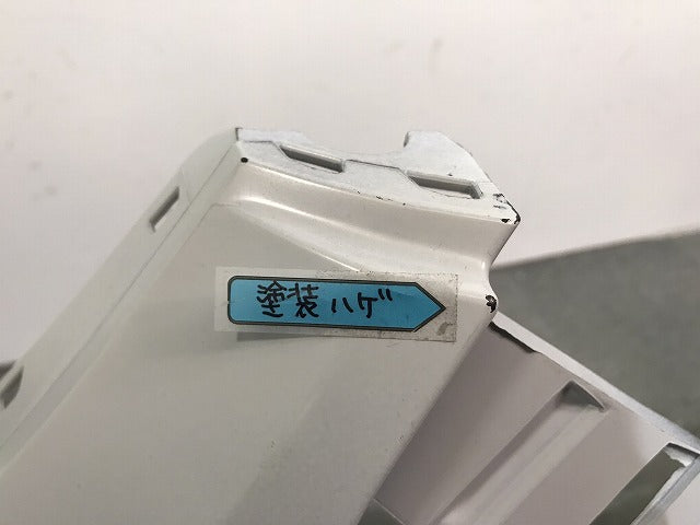 新品! Q3/8U系/2011-2014 純正 前期 フロントバンパー 8U0 807 437 D 8U0807056CGRU サフ アウディ Audi (119698)