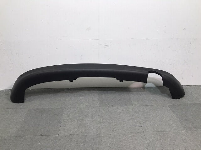 新品! クラブマン/R55 純正 リアスポイラー バンパーガーニッシュ/ディフューザー/アンダー/下部 51127167586 51122754259 ミニ (119699)