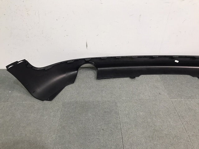 新品! クラブマン/R55 純正 リアスポイラー バンパーガーニッシュ/ディフューザー/アンダー/下部 51127167586 51122754259 ミニ (119699)