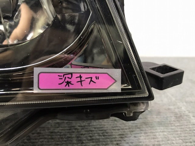 ヴォクシー VOXY/60系/AZR60G/AZR65G 純正 後期 右ヘッドライト/ランプ キセノン HID レベライザー KOITO 28-182 81130-28890 (119792)