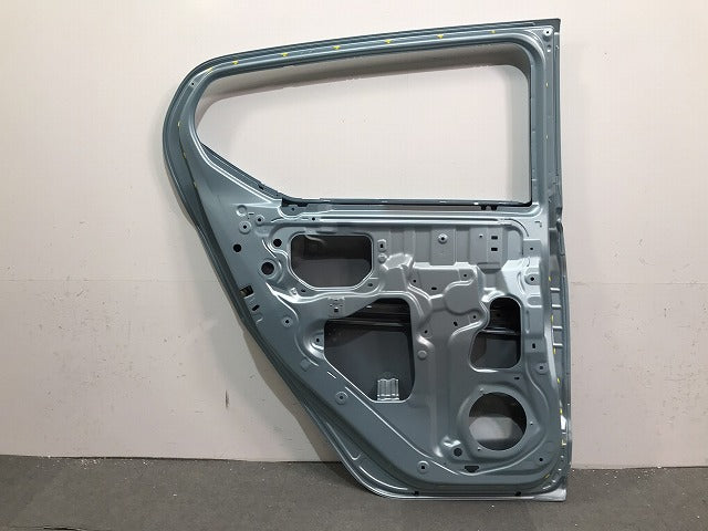 ミライース/ピクシスエポック/LA350S/LA360S/LA350A/LA360A 純正 左リア ドア スカイブルーメタリック カラーNo.B83 ダイハツ (119825)