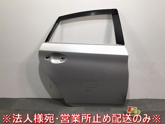 プリウス/ZVW30/ZVW35 純正 右リア ドア バイザー付 シルバーメタリック カラーNo.1F7 トヨタ (119835)