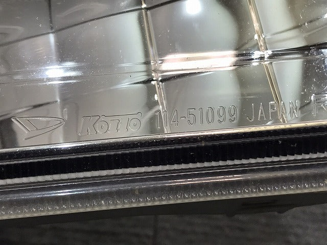 ムーヴコンテ/ピクシススペース/L575S/L585S/L575A/L585A 純正 後期 右フォグランプ ハロゲン KOITO 114-51099 81211-B2080 (119897)