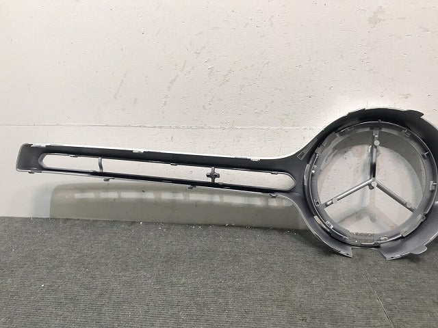 新品! GLCクラス/X253/2019-2022 純正 フロントグリル/ラジエター/ラジエーター/グリル A2538888700/900 未塗装 メルセデスベンツ (120040)