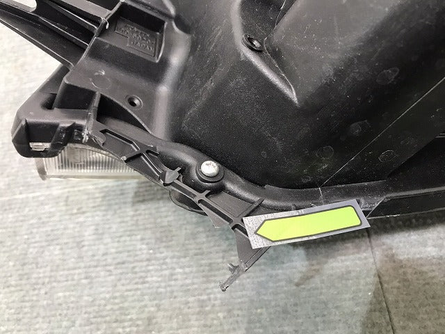 パレット/ルークス/MK21S/ML21S 純正 右ヘッドライト/ランプ キセノン HID レベライザー AFS無 刻印B KOITO 100-59207 35120-82K31(120045)