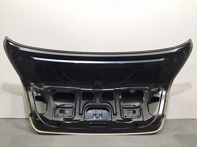新品! 5シリーズ/F10 純正 トランク リッド (リアゲート) 41627240552 未塗装 BMW (120050)