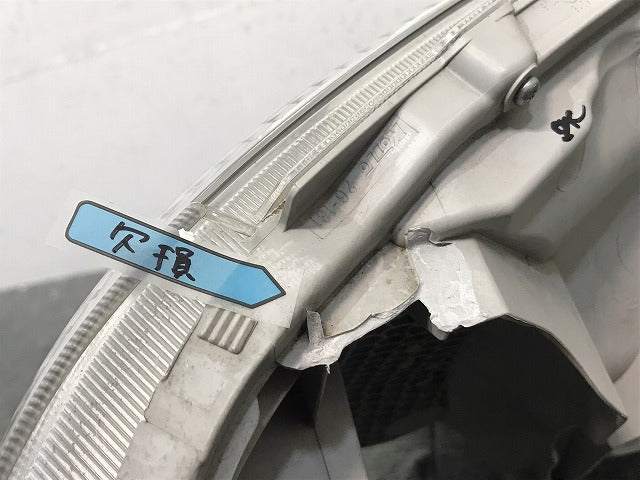ハイエース/レジアスエース200系/4型/5型/6型/標準/ワイド 純正 左ヘッドライト/ハロゲン レベライザー KOITO 26-131 81170-26721(120088)