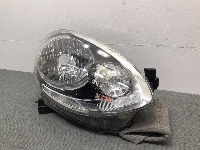マーチ/K13/NK13 純正 後期 右ヘッドライト/ランプ ハロゲン レベライザー KOITO 100-17944 26013-3HM1A 日産 (120135)